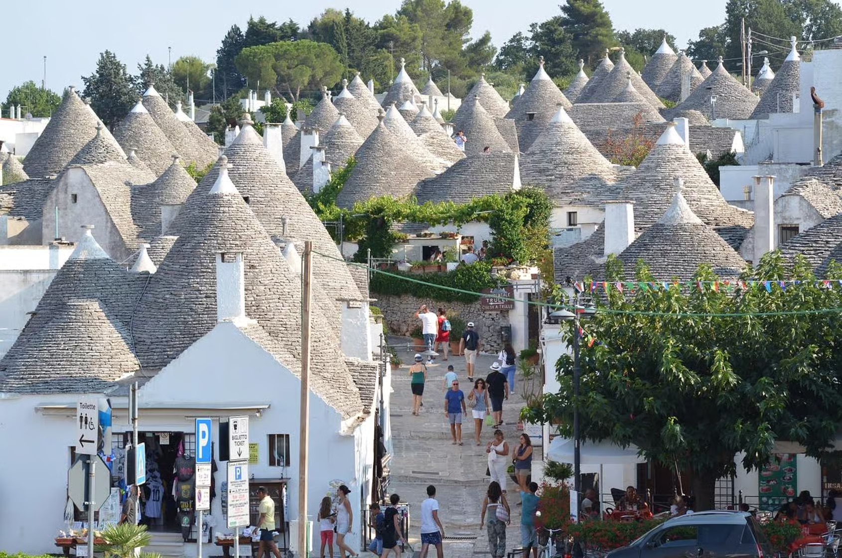 Alberobello, Monopoli e Polignano (Small Group)
