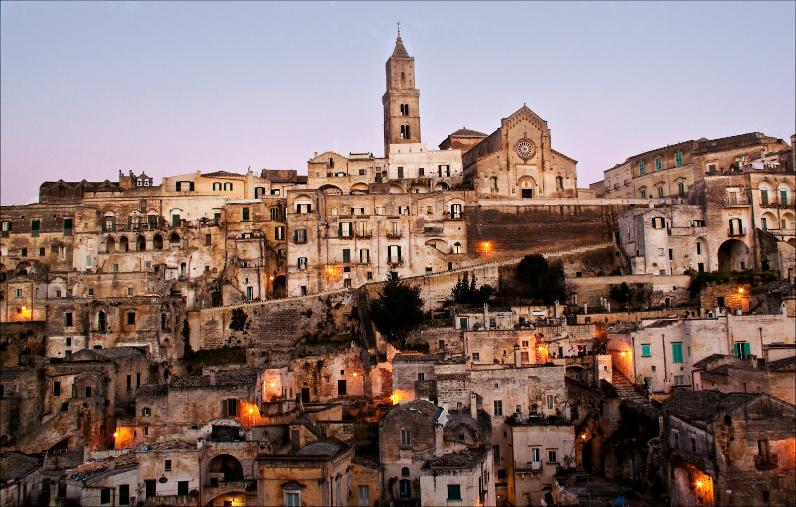 Matera cosa vedere: guida ai Sassi e ai luoghi più iconici